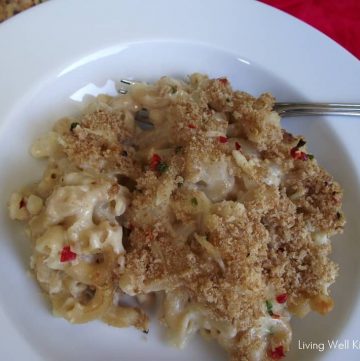 white bowl with holiday Macaroni and Cheese