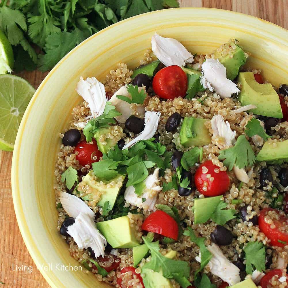 Refreshing and healthy Mexican Quinoa Salad from @memeinge that's easily adaptable to what you have in your kitchen