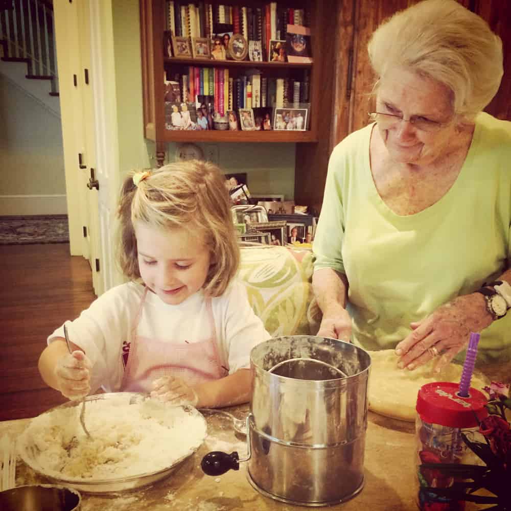 Joy and Nan making pie crust