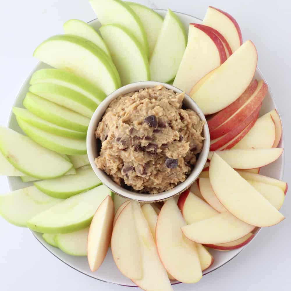 Gluten free, Vegan Chocolate Chip Cookie Dough Dip from Living Well Kitchen @memeinge